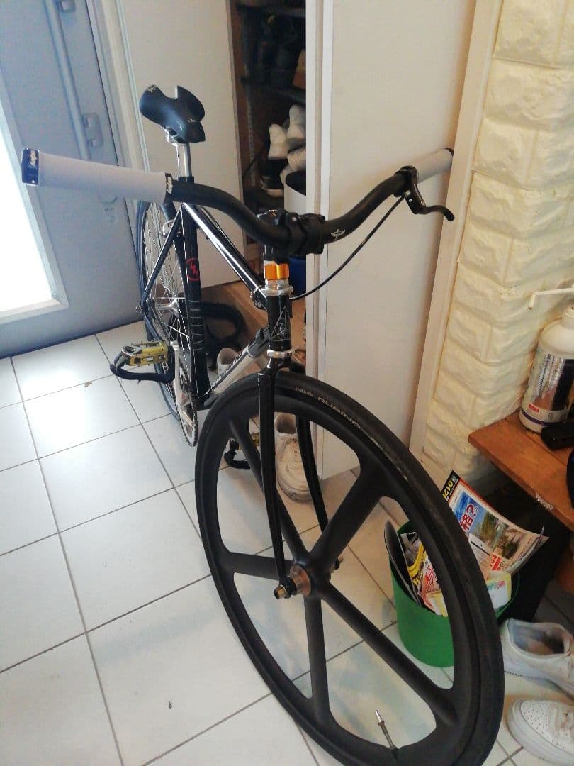 シングルスピード自転車 ブラック⚠️ フレーム、クランクくの販売です。