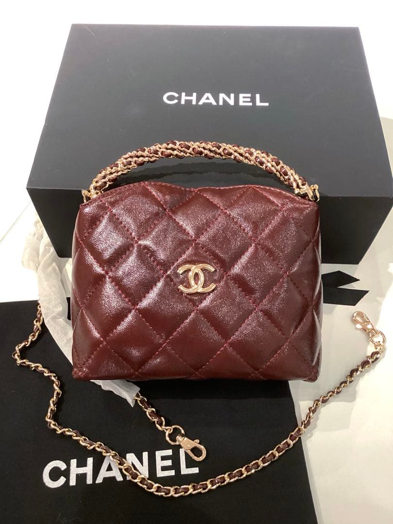 シャネル　ココチェーンクラッチショルダー　ボルドー　ノベルティ
