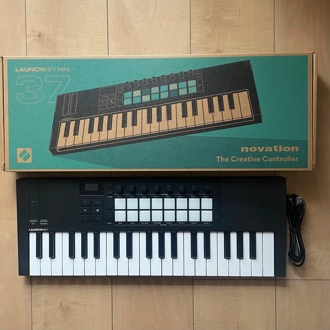 【美品】Novation Launchkey Mini 37 MK4
