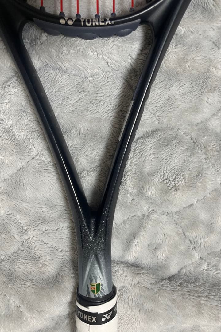 軟式テニスラケット ヨネックス　VOLTRAGE8V ボルトレイジ　ソフトテニス