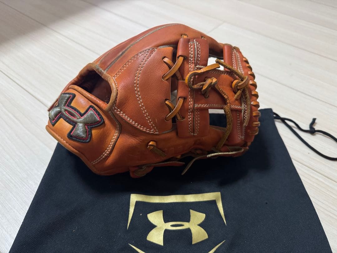 Under Armour I WILL 軟式内野手用グローブ 収納袋付き