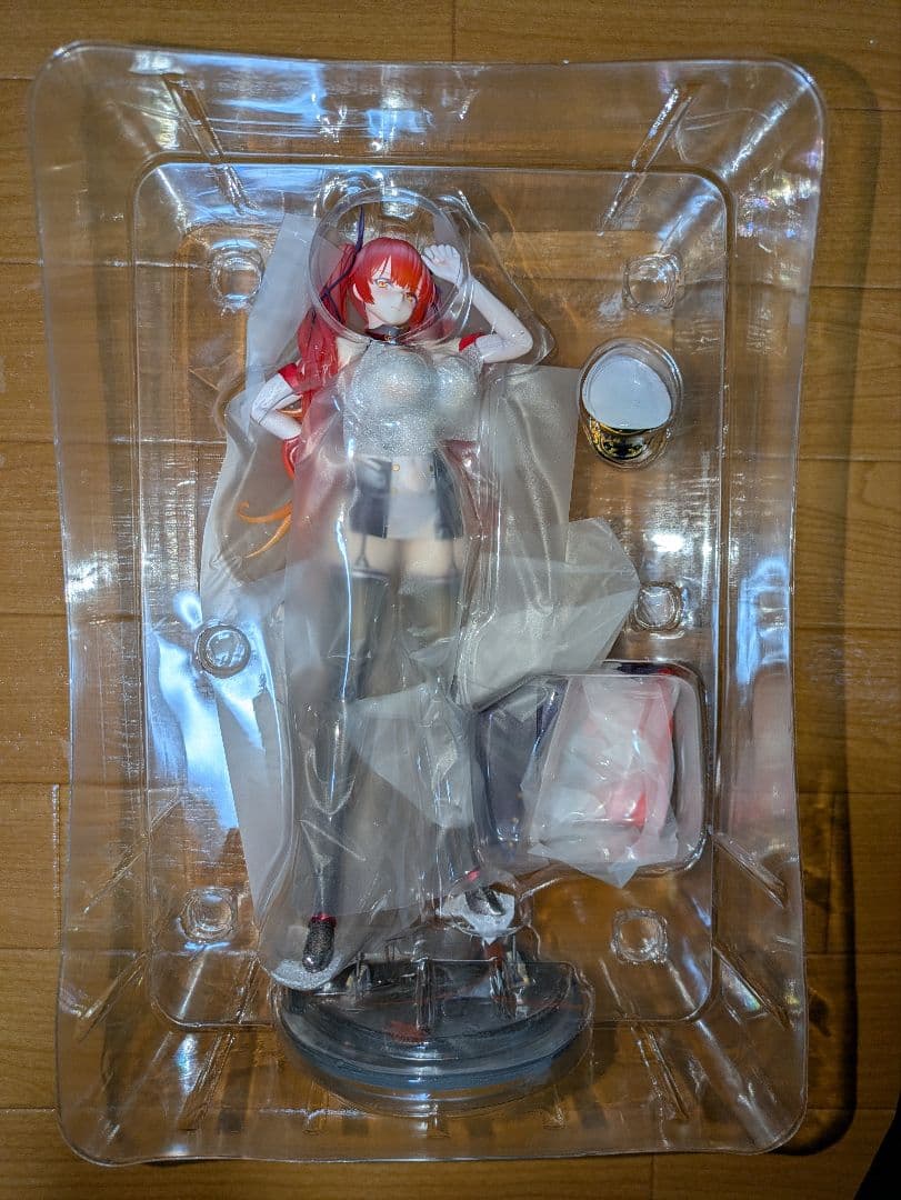 ALTER ホノルル 1/7スケール フィギュア