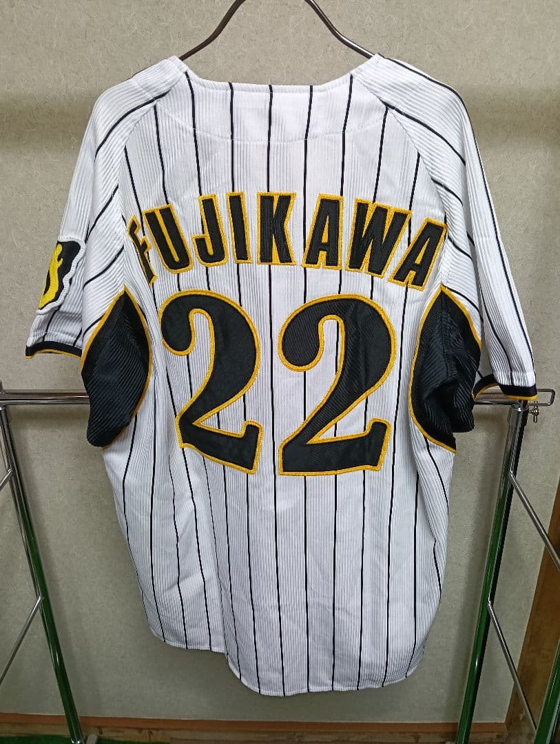 激レア！一球製 阪神タイガース 藤川球児 ユニフォーム ハローキティワッペン付き