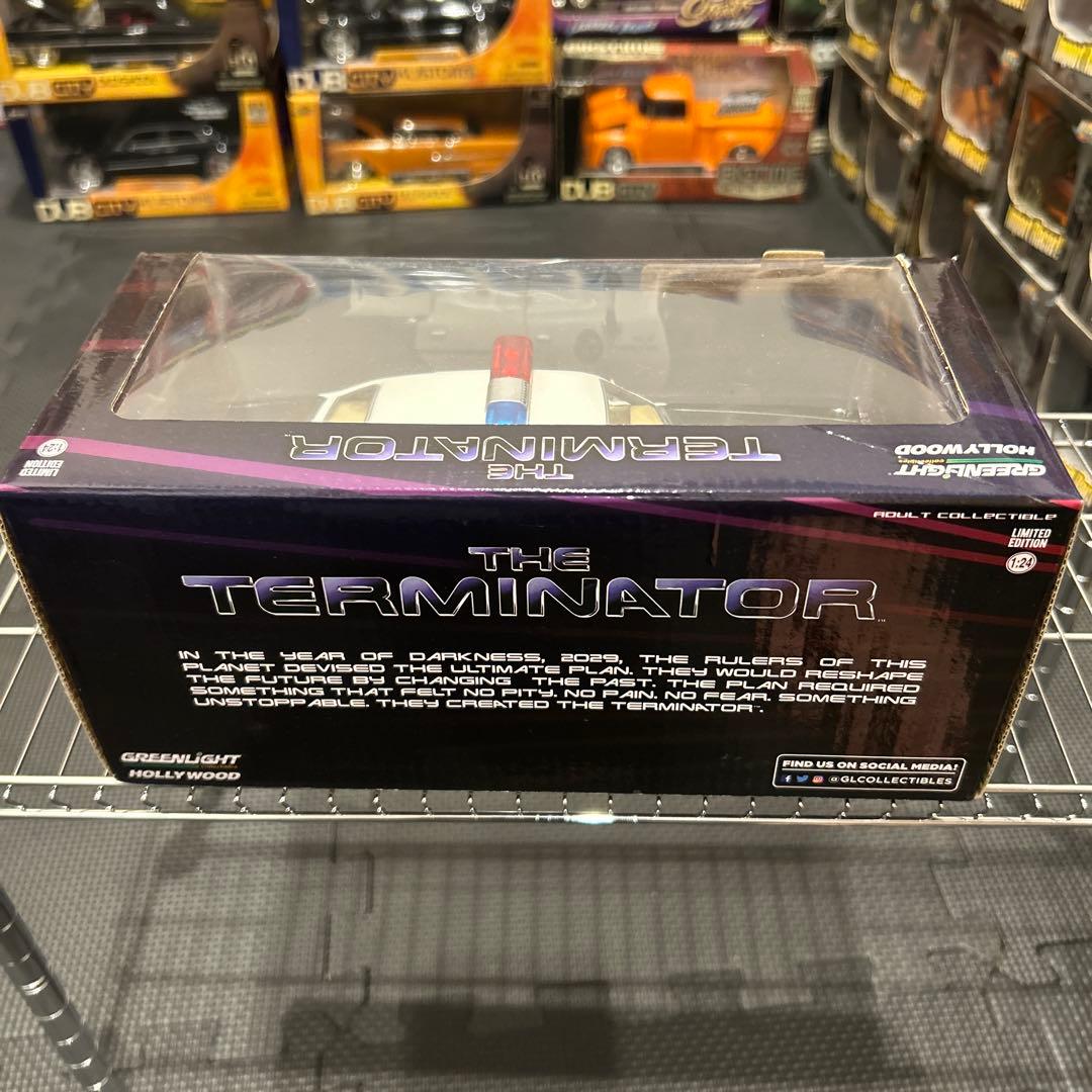 グリーンライト ターミネーター 1977 DODGE MONACO ミニカー