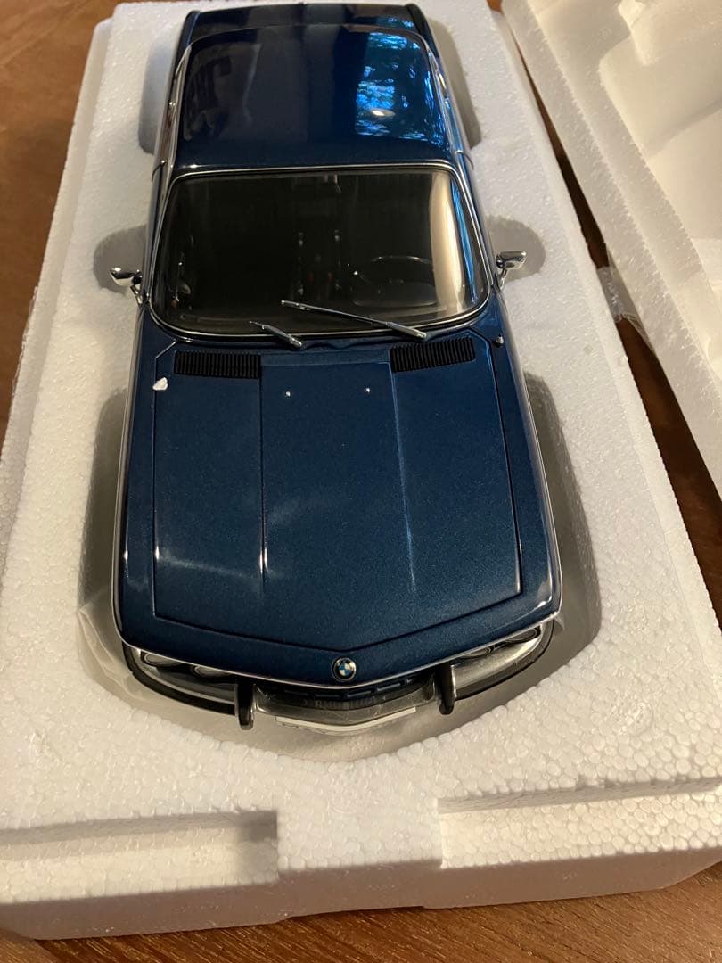 1\18オートアート 3.0 CSi Blue llic 絶版品