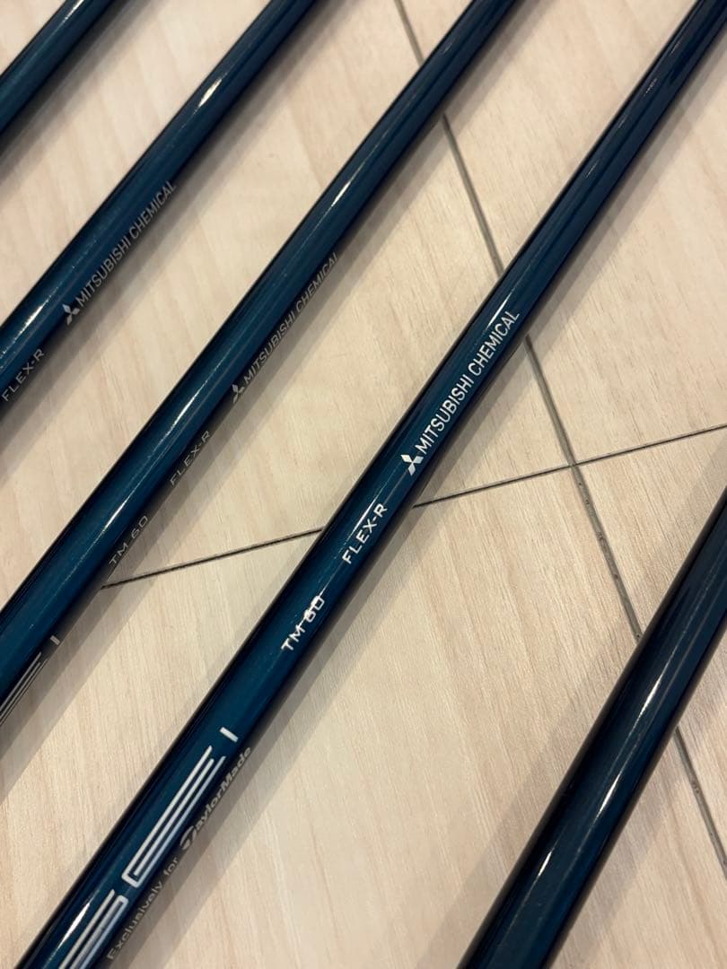 SIM2 max アイアン 7本セット　カーボンR