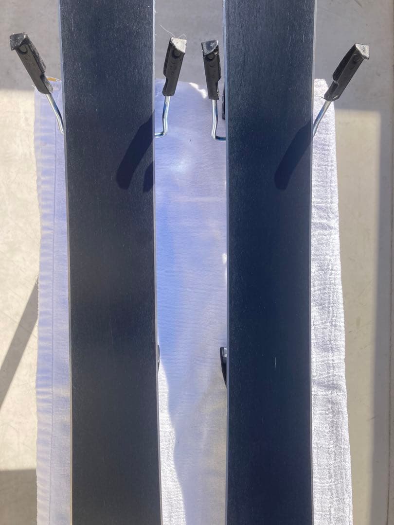 ショートスキー(ファン ミッド ミドル)板　SALOMON ショートカート125