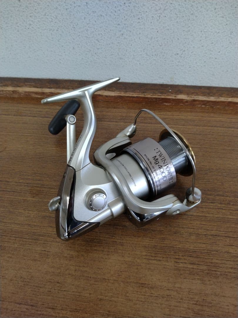シマノ　ツインパワー　Mg4000　実用美品