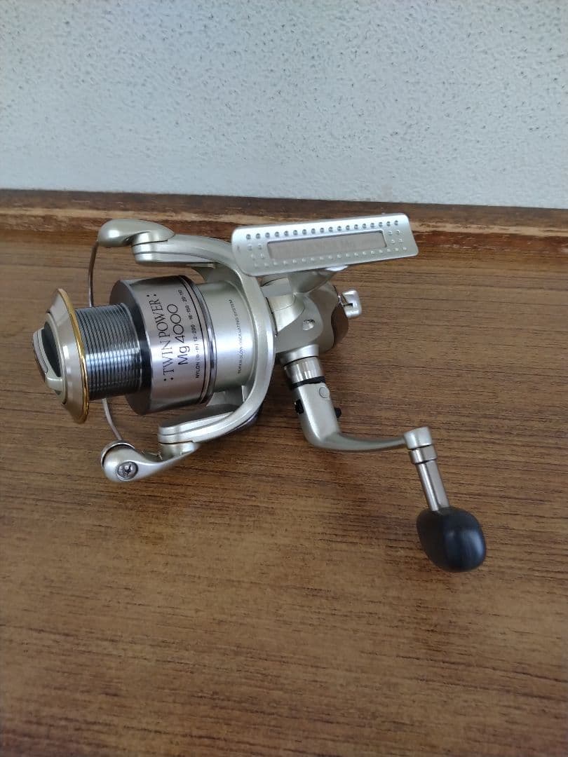 シマノ　ツインパワー　Mg4000　実用美品