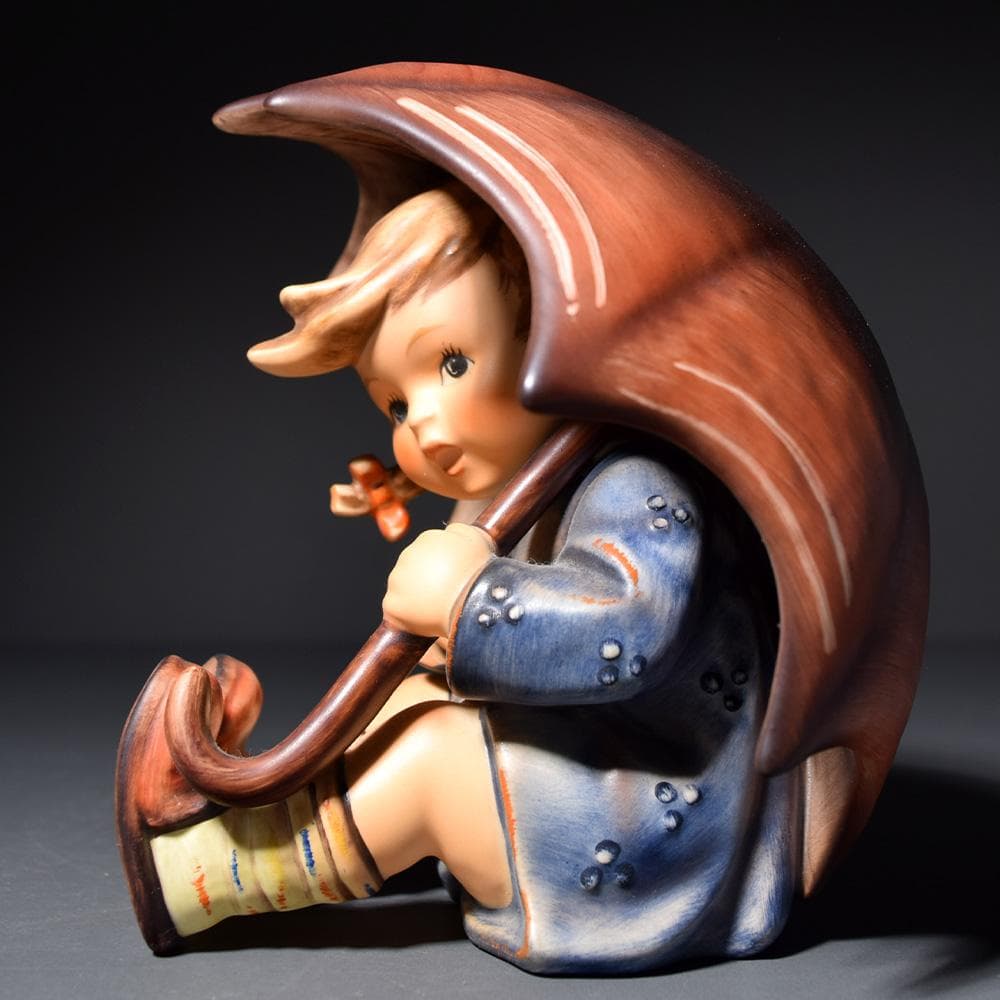 ドイツ Goebel ゲーベル 傘の少年 傘の少女 フンメル人形 フィギュリン