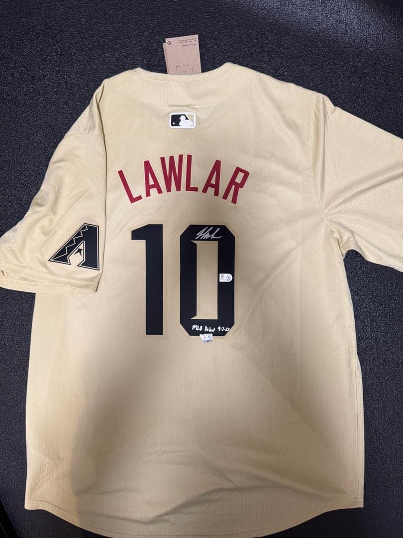 ジョーダン・ローラー City Connect 直筆サインユニフォーム