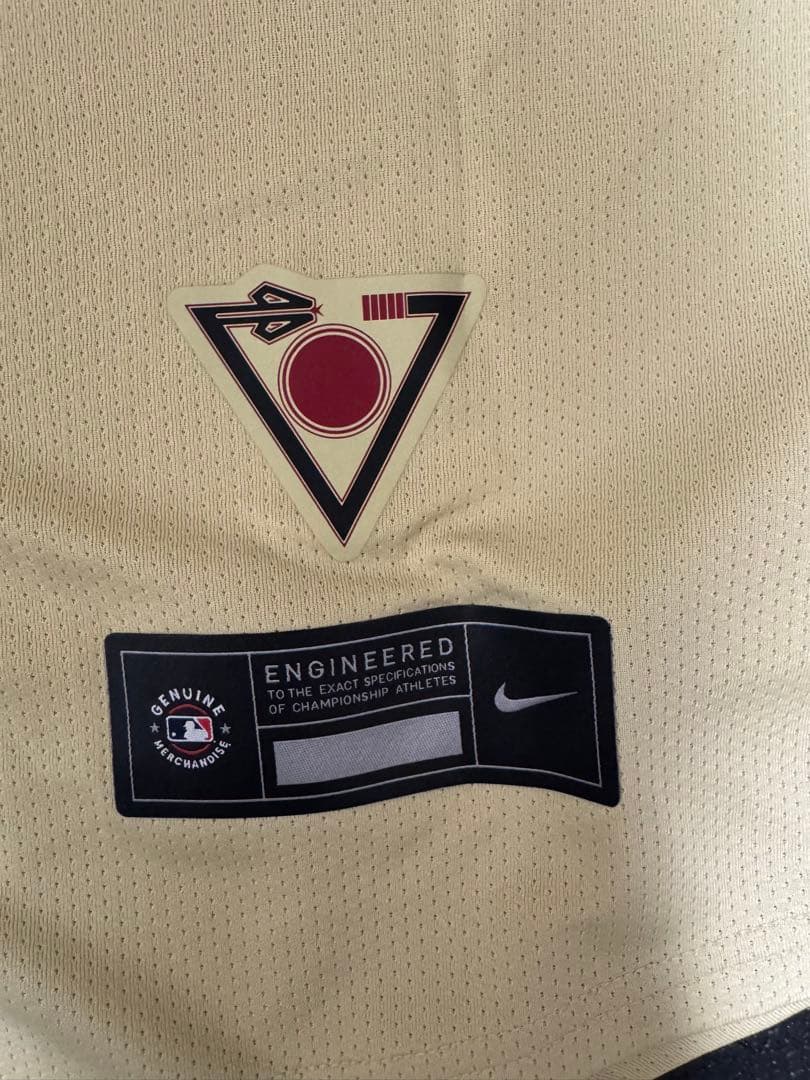 ジョーダン・ローラー City Connect 直筆サインユニフォーム