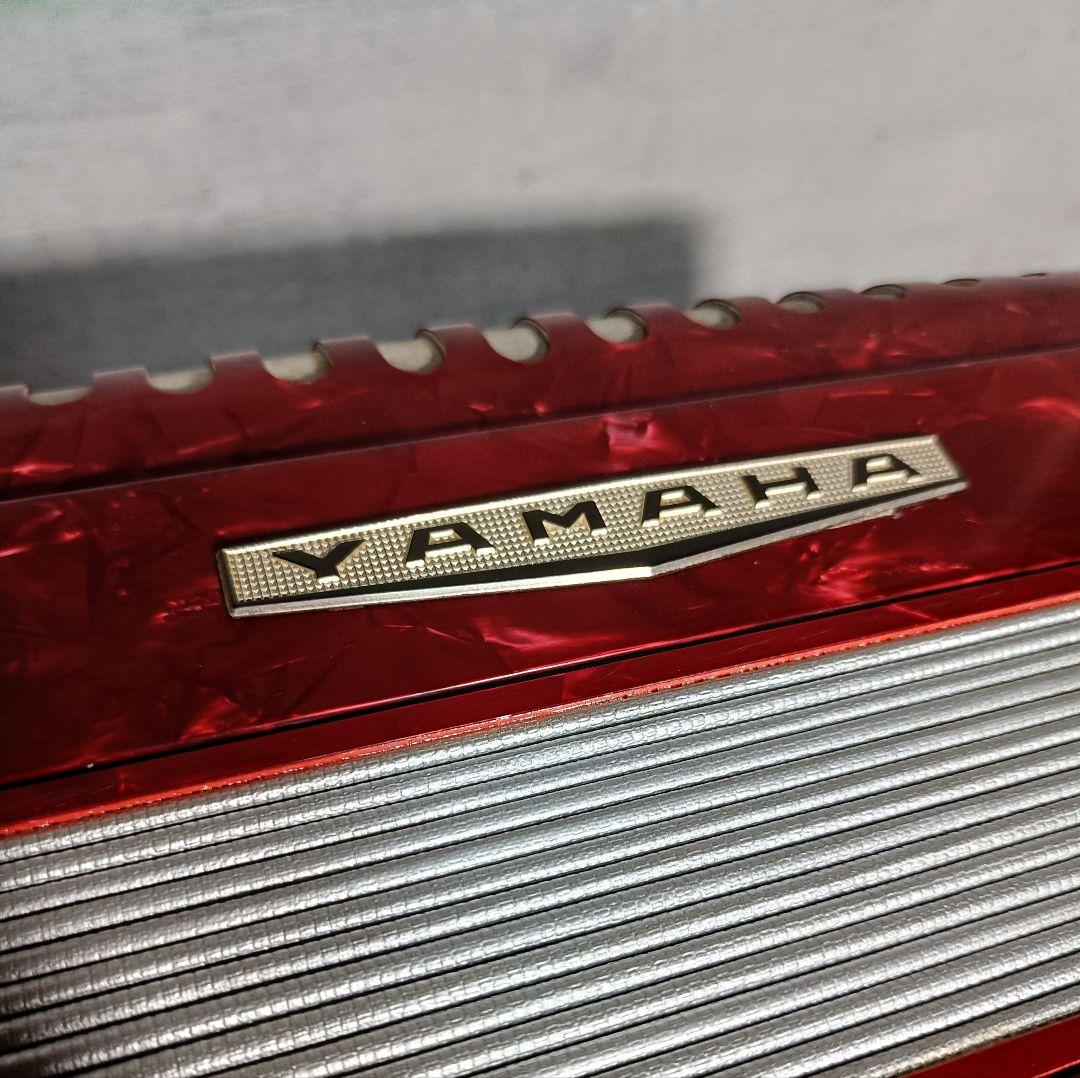 YAMAHA 赤アコーディオン 30鍵 美品です！音出し確認済み品