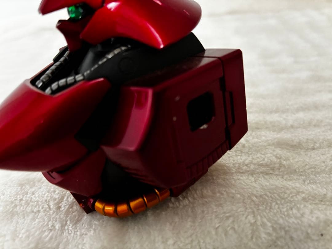 MG サザビー 塗装済み完成品 メタリックレッド 傷あり 本体のみ