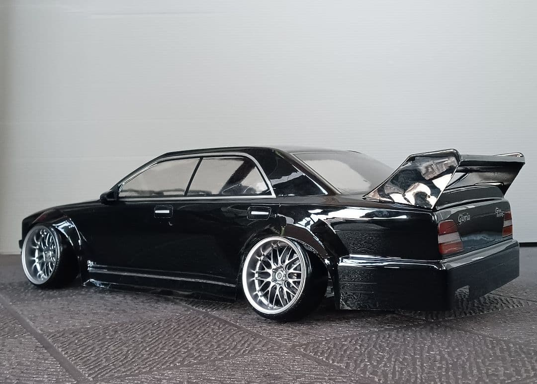 ラジコンボディ　カスタムボディNO.56 Y32グロリア