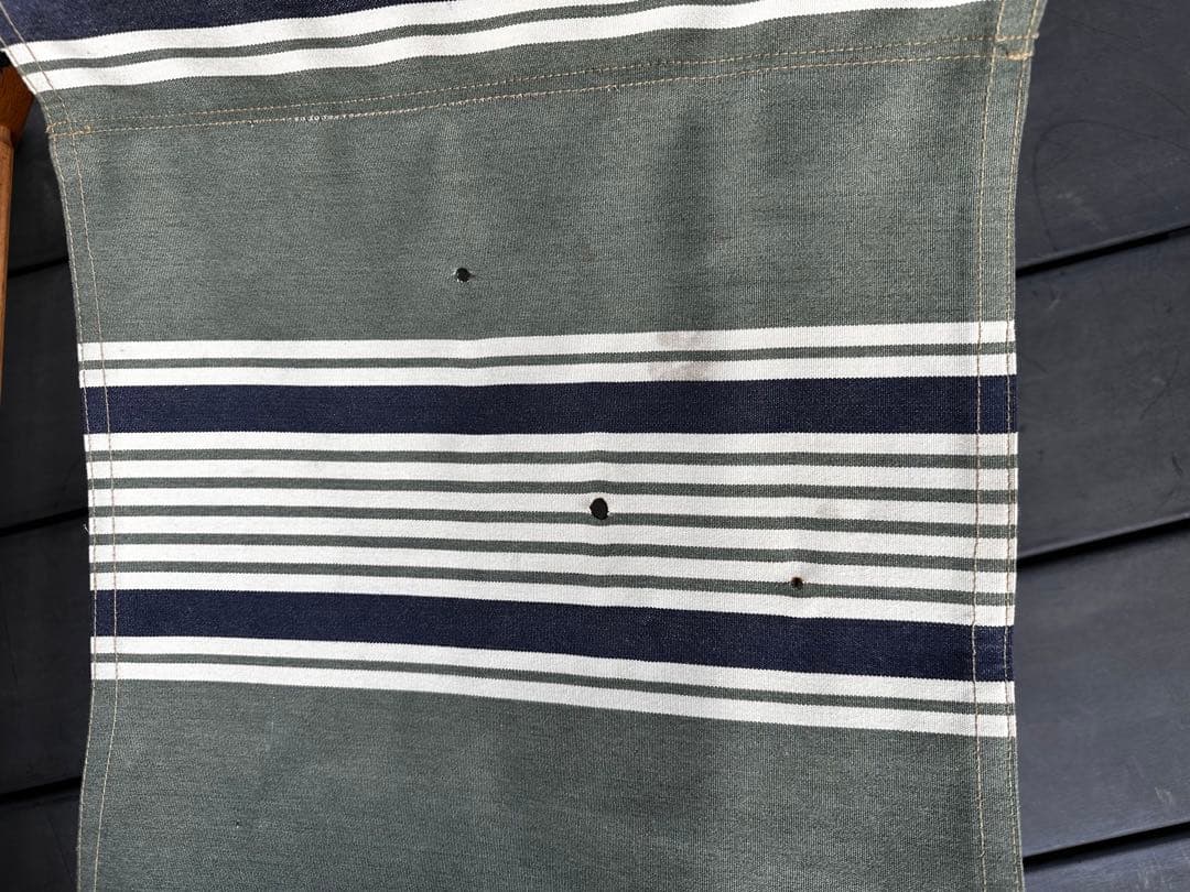 アウトサイドインのカチャカチャチェア2脚セット outsidein