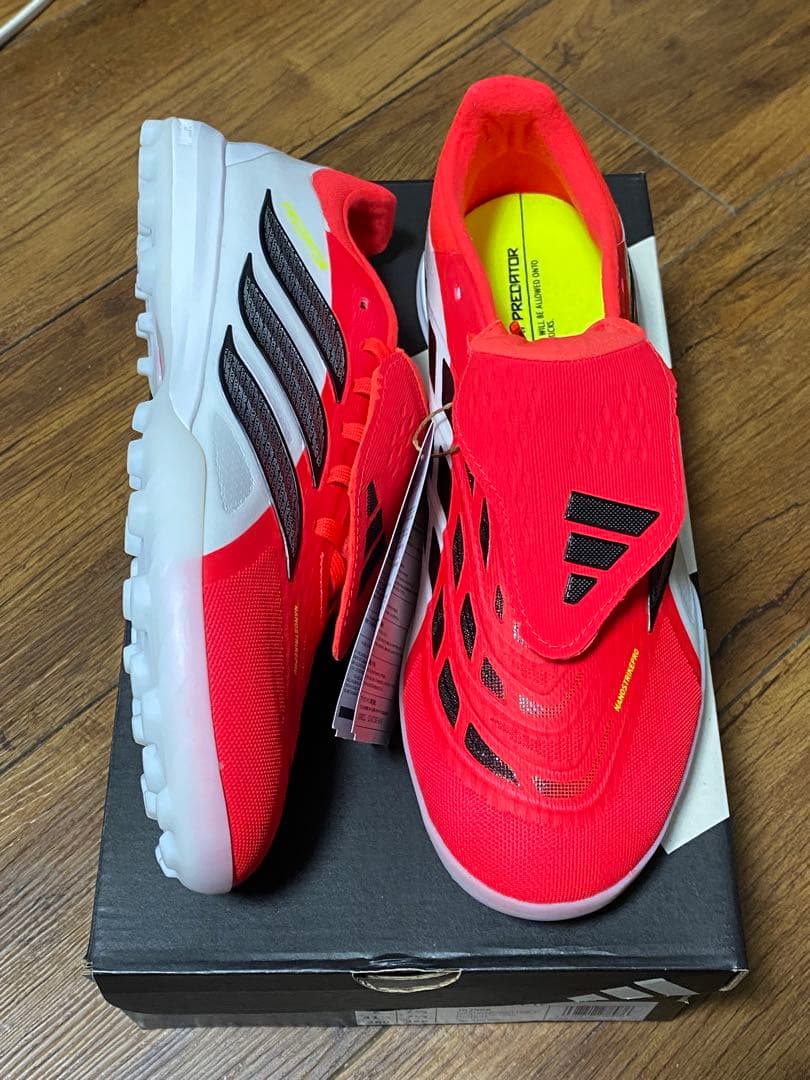 アディダス プレデター プロ FT TF