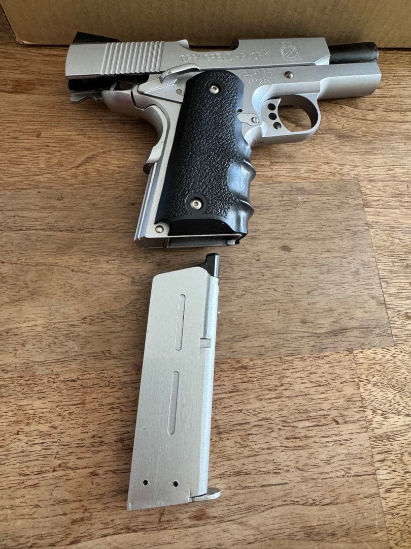 WA ウエスタンアームズ　V10　ガスブローバック　中古　ジャンク扱い