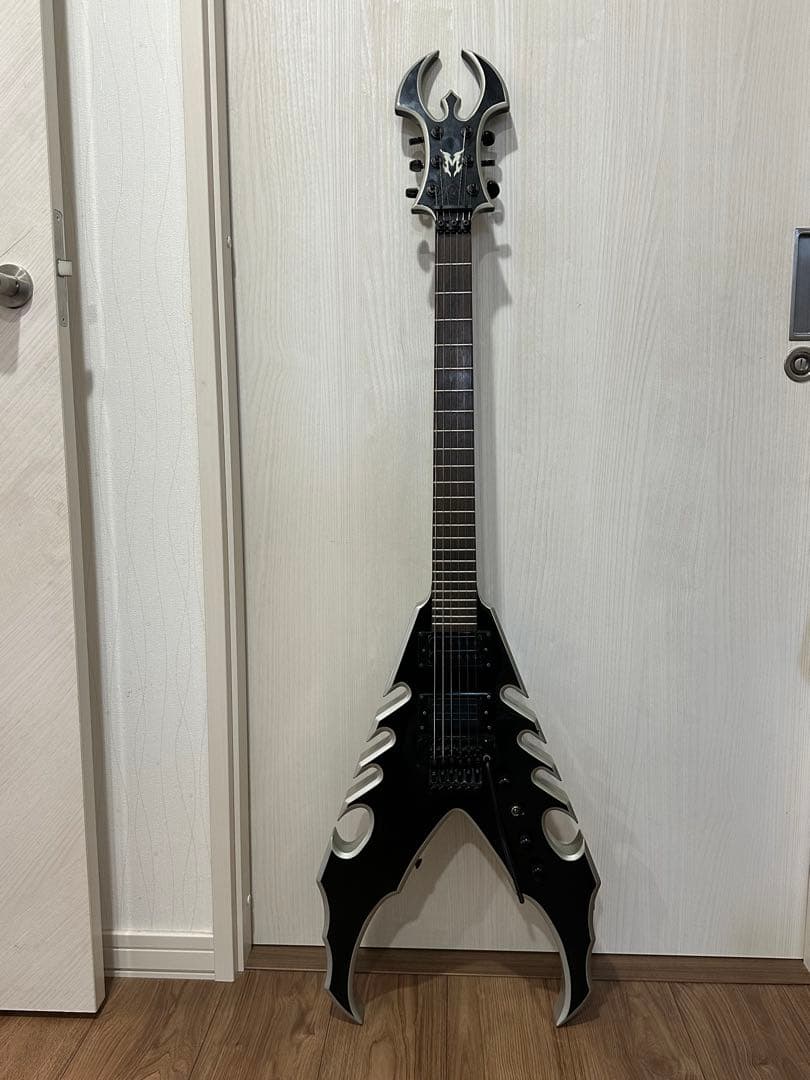 Moser Bastard V モーザー　　B.C.rich 変形ギター