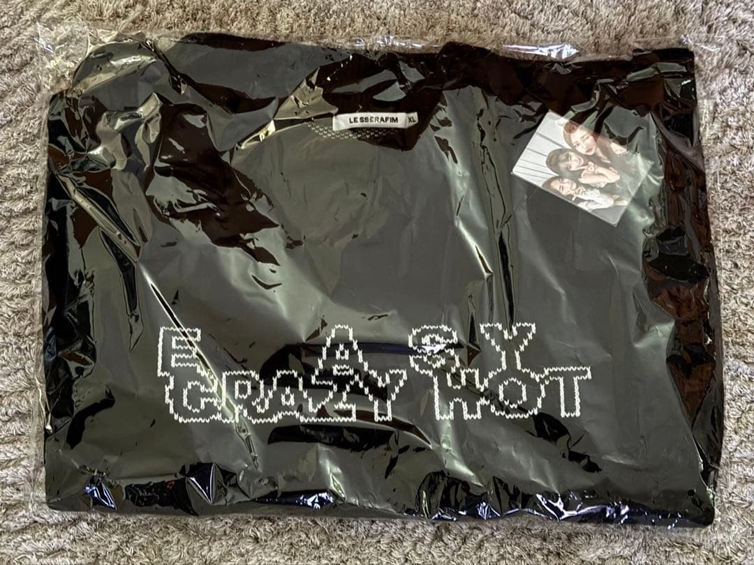 LE SSERAFIM 東京ドーム アパレル ニット トレカ付属