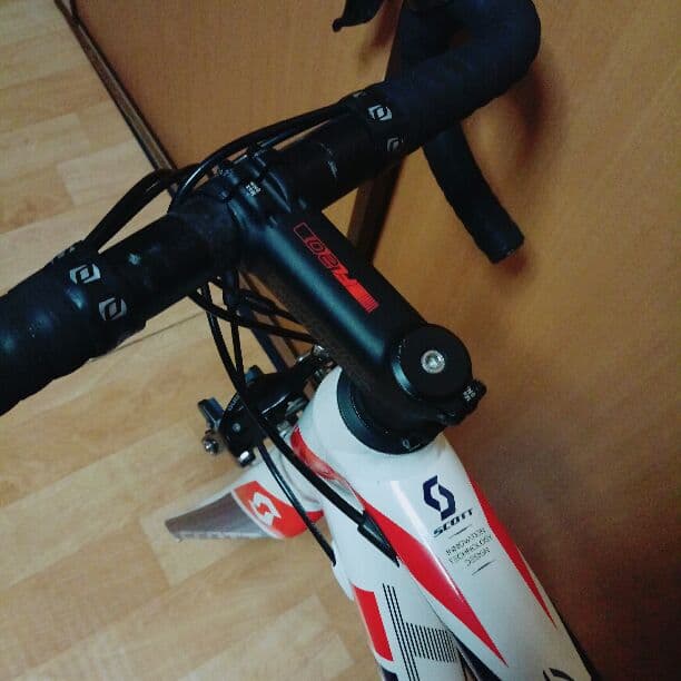 最終値下げ！訳あり SCOTT スピードスター10 アルテグラ ホイールなし