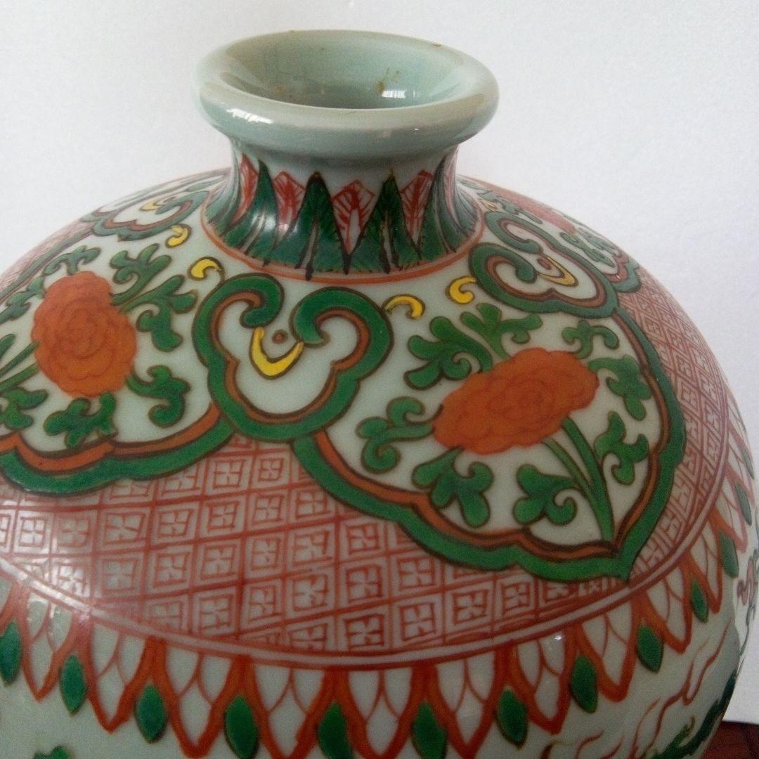 中国古玩　大明嘉靖年製　色絵龍紋様 梅瓶