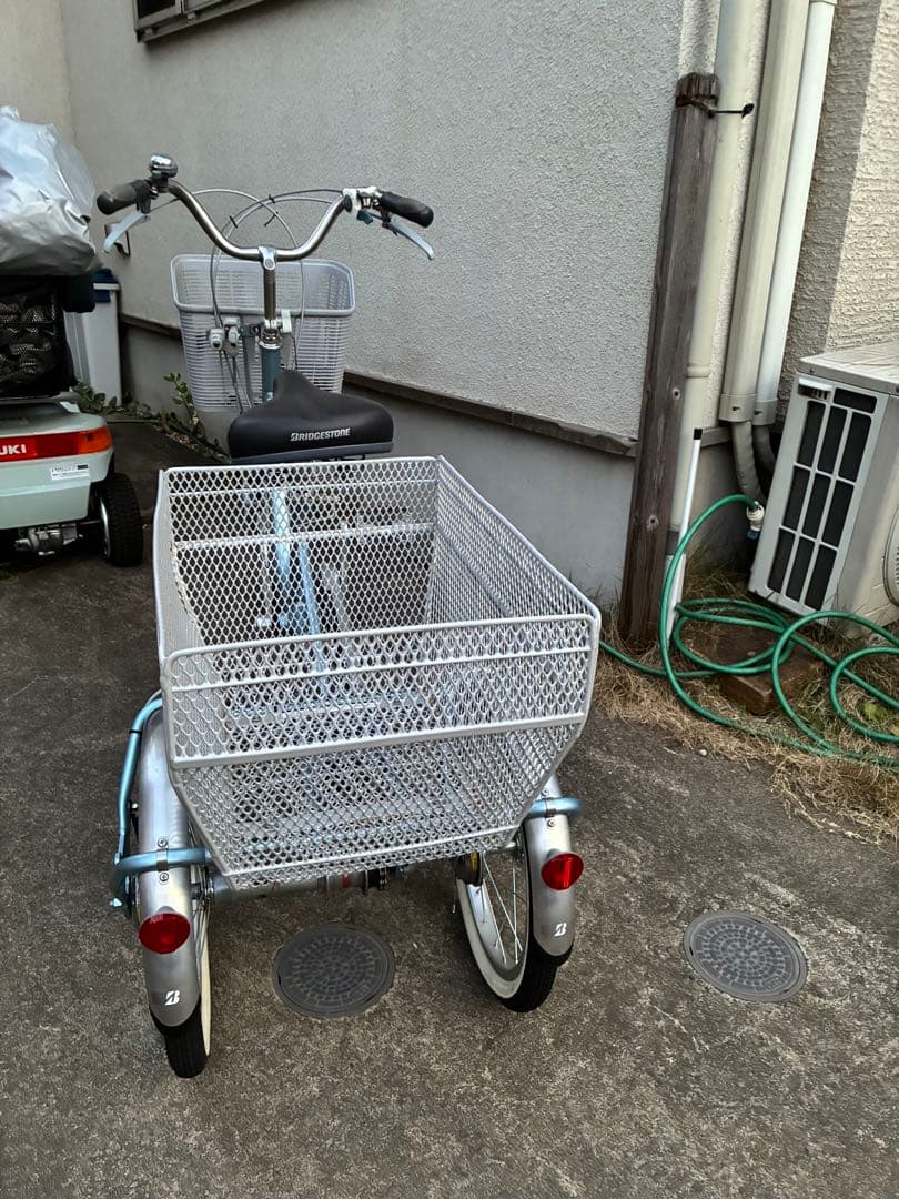 大人用三輪自転車