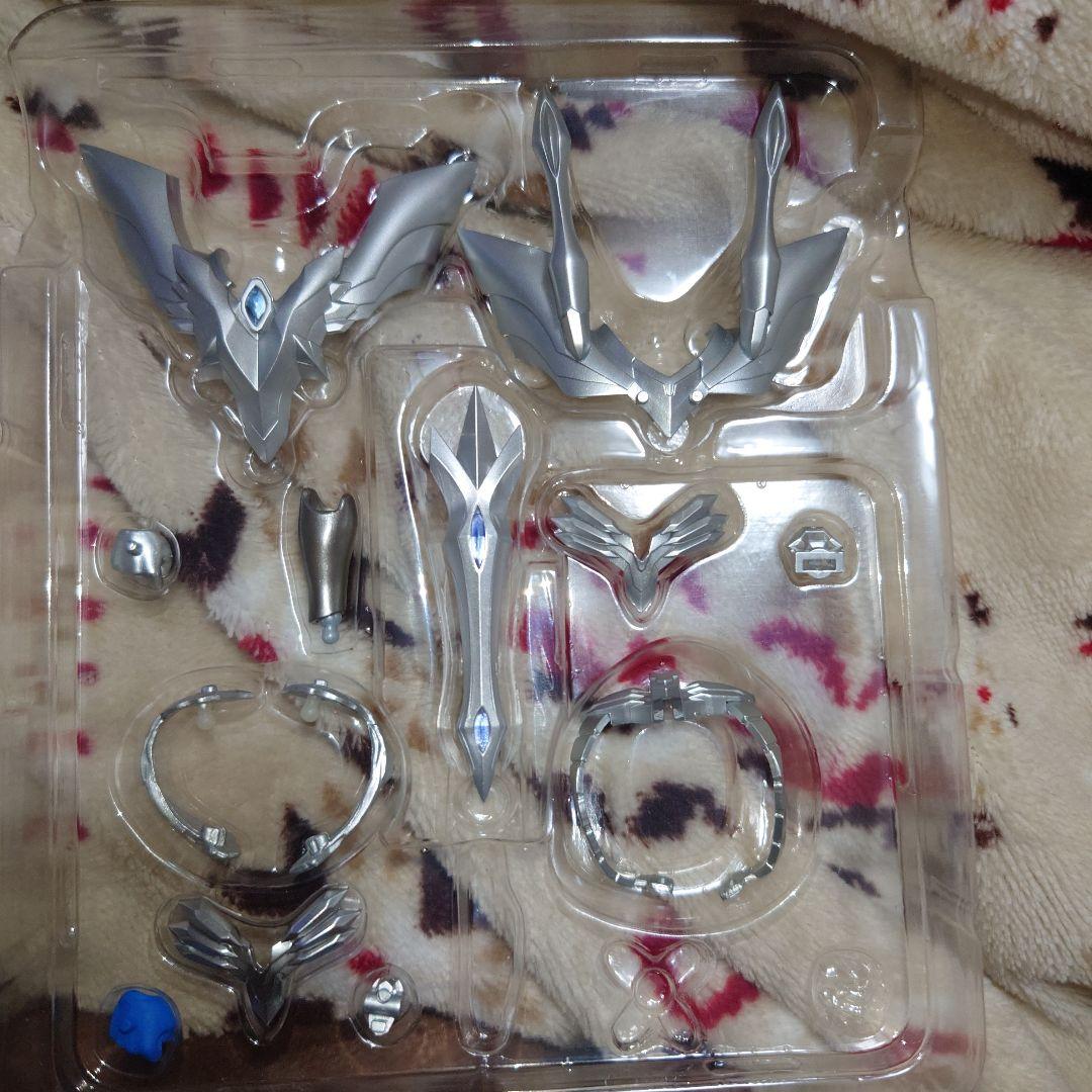 S.H.Figuarts USウルトラマンゼロ&タルタロス&レグロス