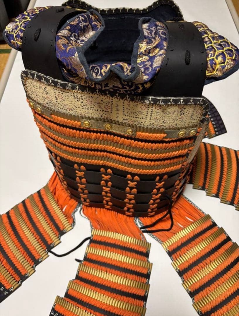 エリサ‼️美品！現代等身大甲冑　橙糸威黒桶胴具足