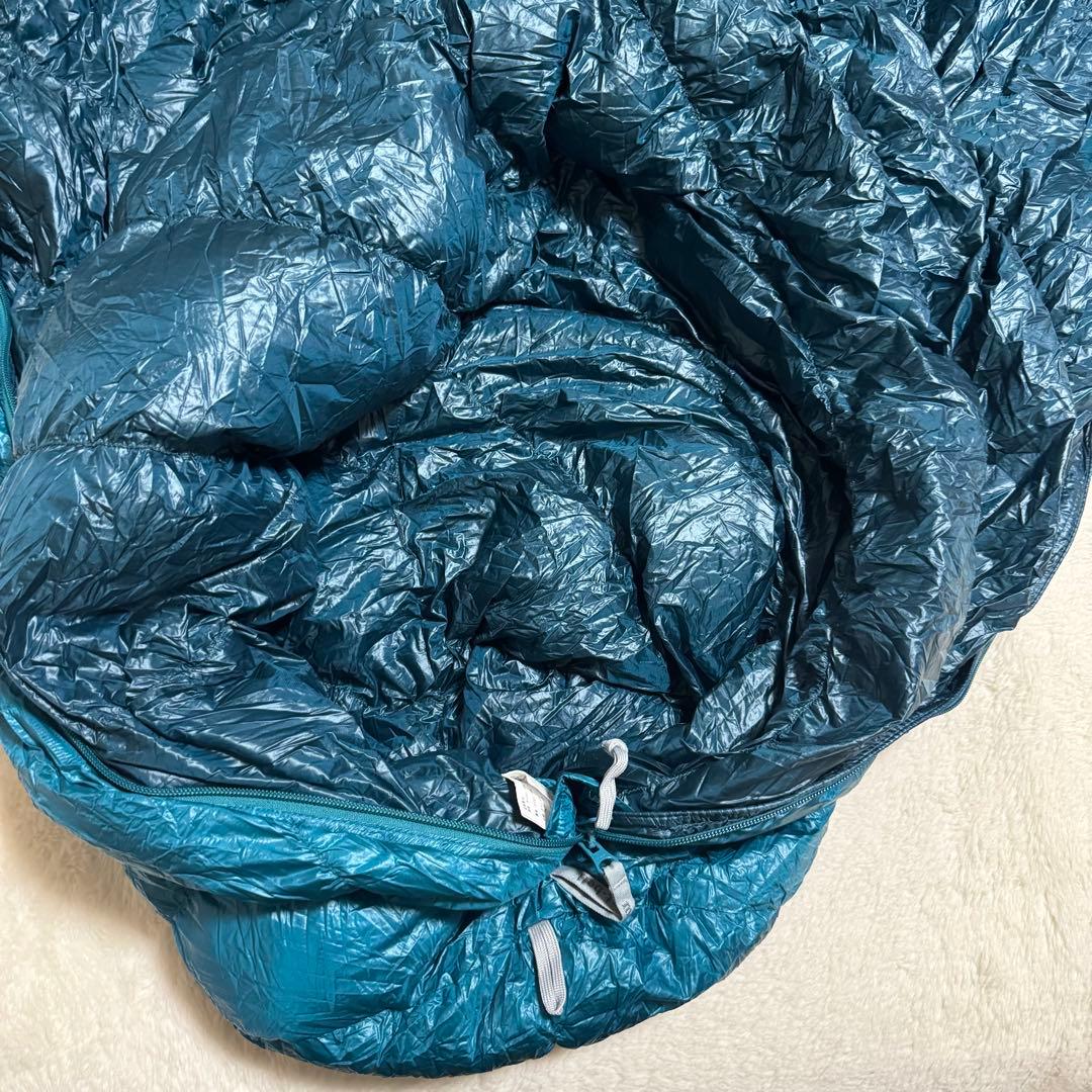 極美品モンベル800FP ダウンハガー800 #3 R/ZIPシュラフ　グリーン