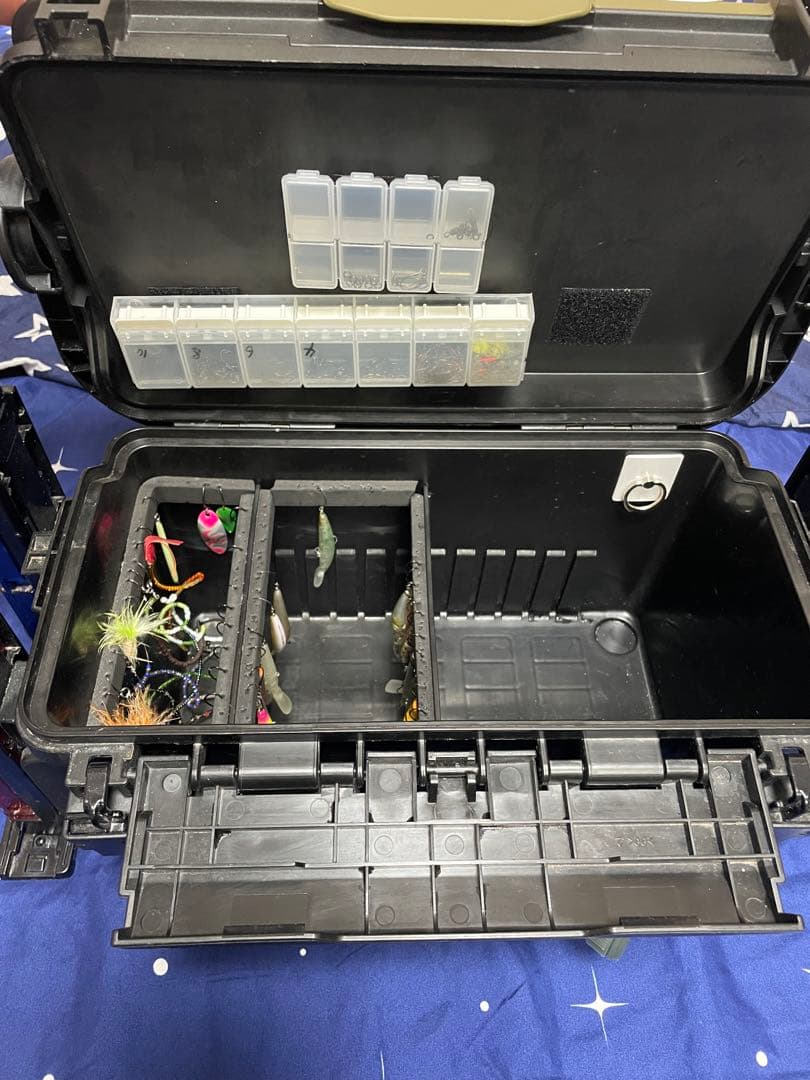 管釣用　ケースとルアーセット