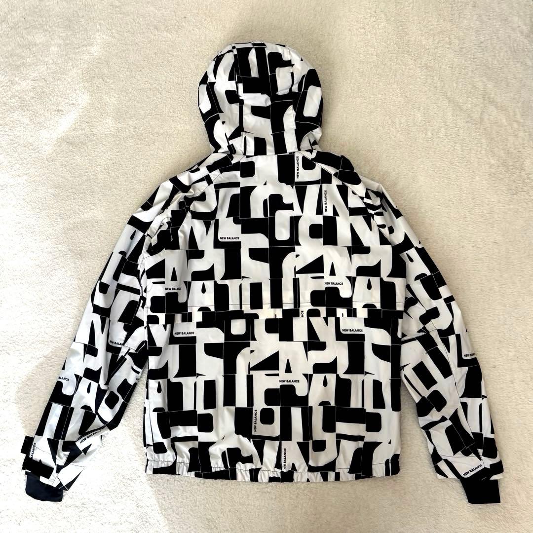 New Balance Golf 撥水防寒 フーディジャケット 総柄