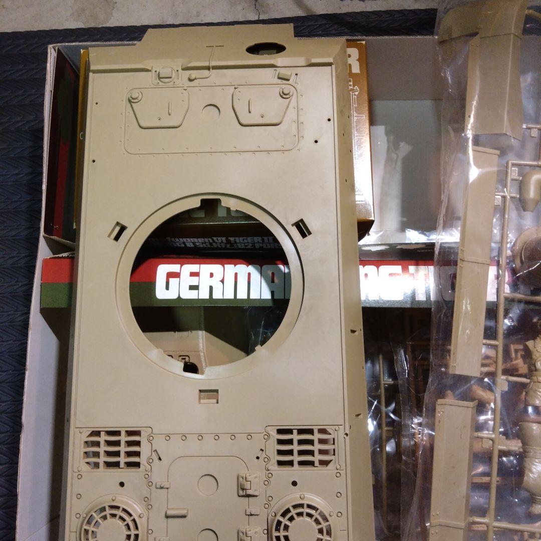 TAMIYA タミヤ 1/16 キングタイガー　ポルシェ砲塔　ディスプレイタイプ