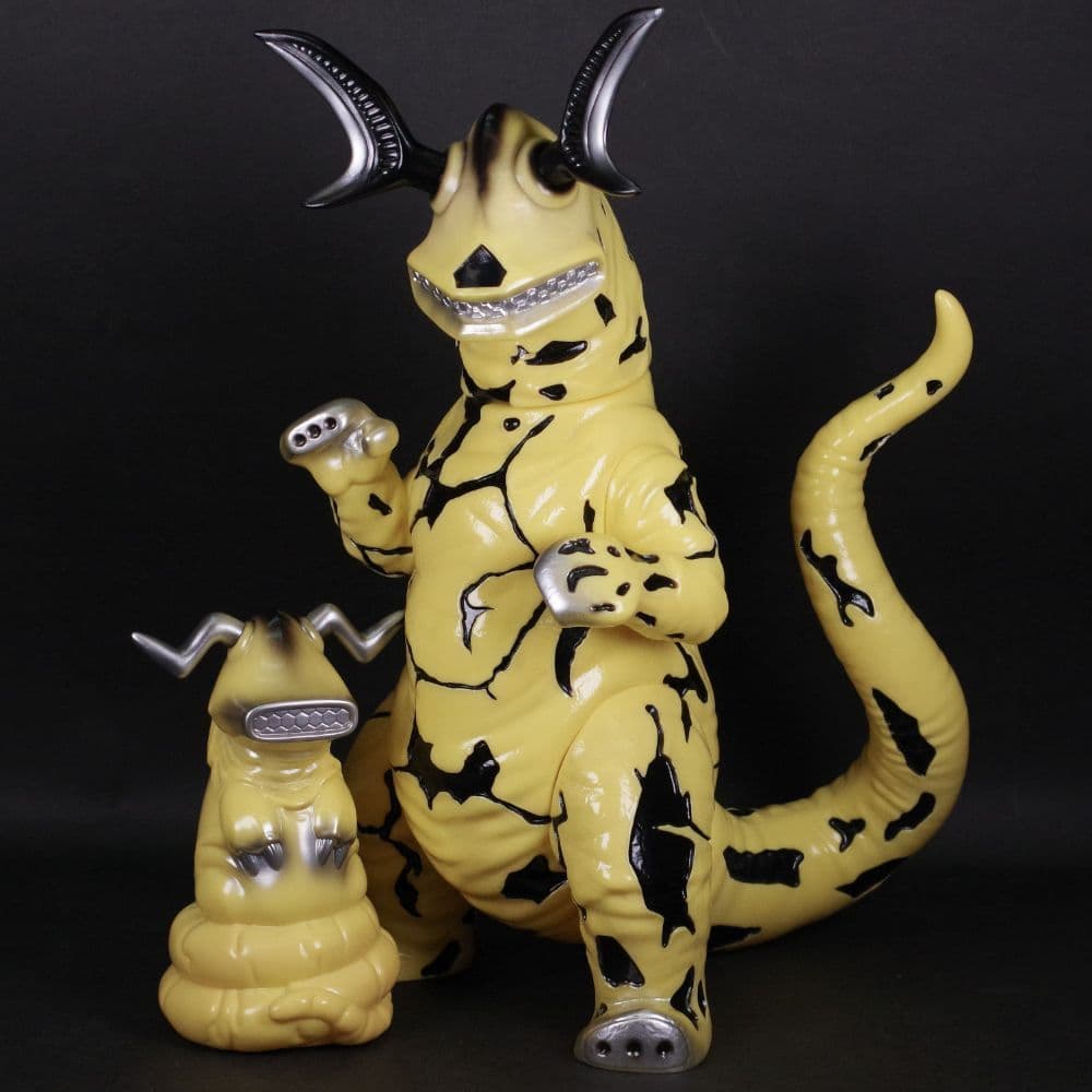 PLANETX　エレキング　幼体付き　墓場の画廊　ウルトラセブン　ソフビ