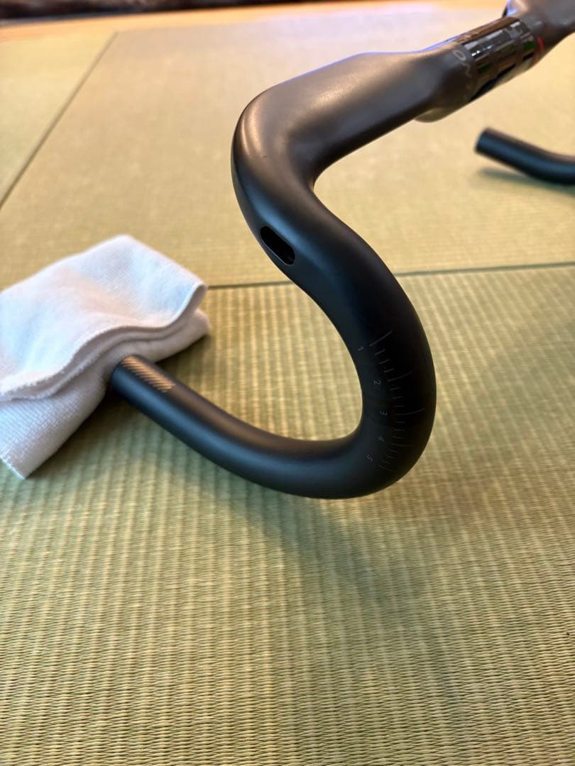 ボントレガー　XXX カーボン　エアロハンドル　美品