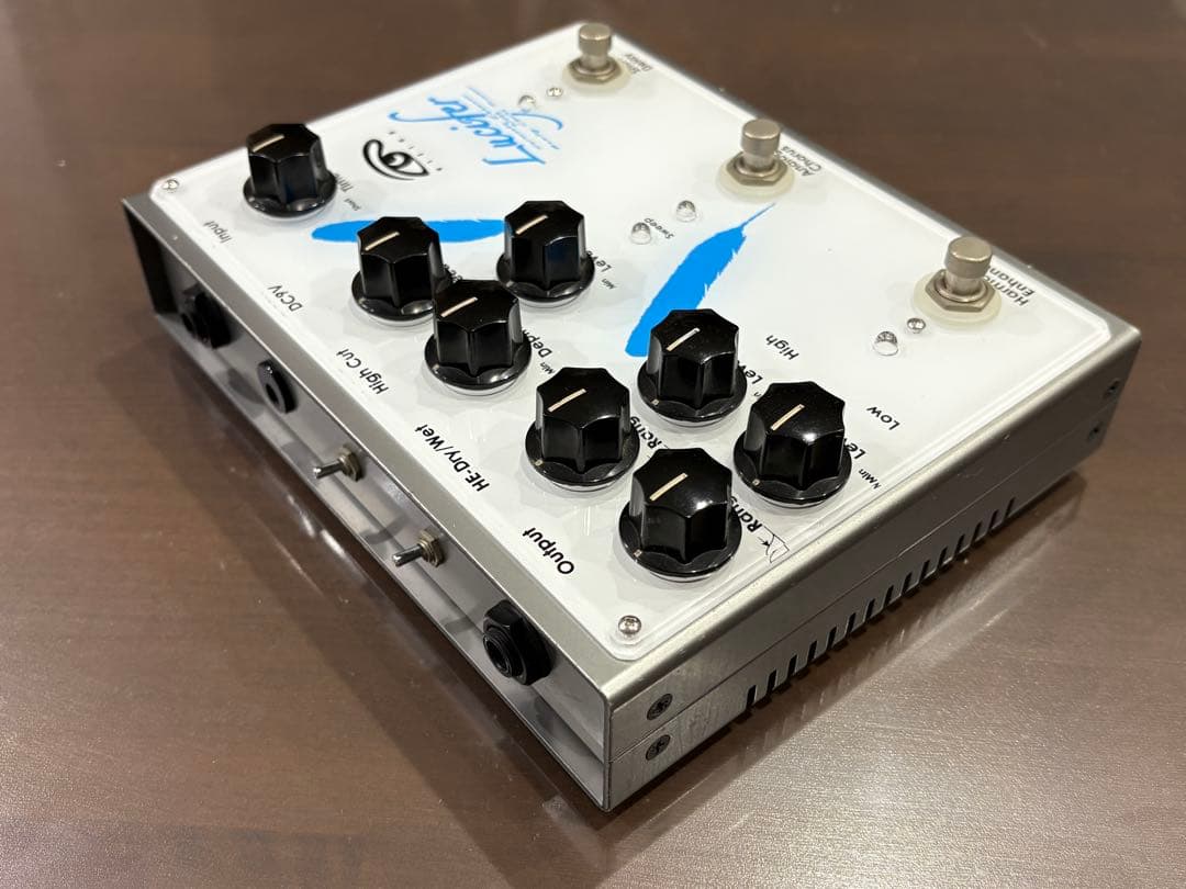 VIZION LUCIFER ギター用エフェクター　アナログコーラスぺダル