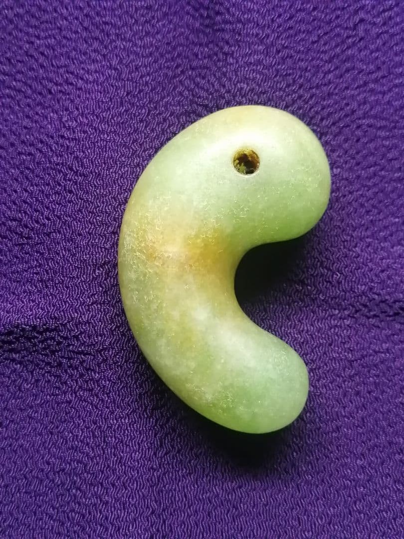 ★古墳期『糸魚川翡翠勾玉』出土品。5.0cm【超琅玕翡翠】最高峰の巨大勾玉です。