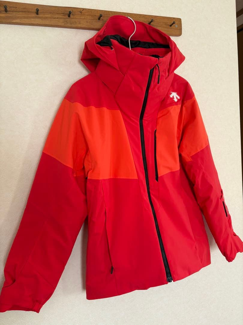 デサント　スキーウェア 女性用 レッド/オレンジ