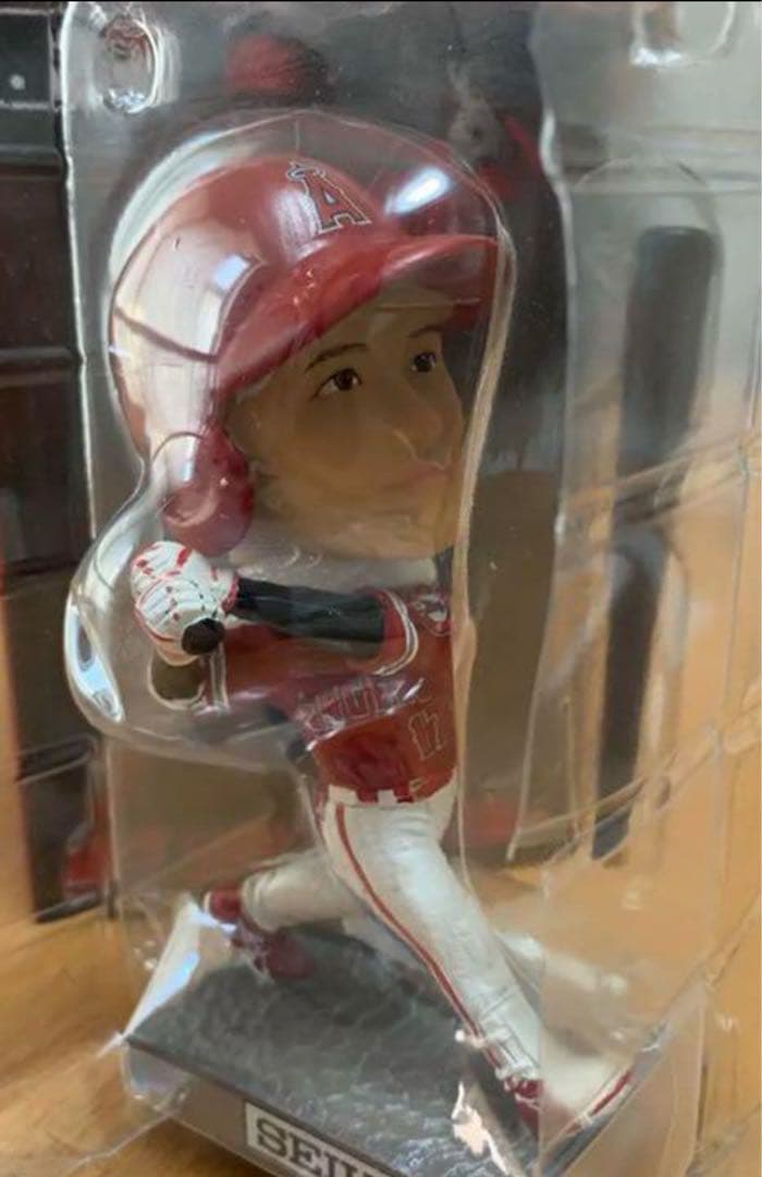大谷翔平　ボブルヘッド　フィギュア