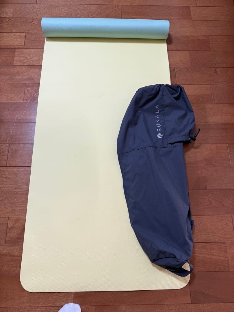 値下げ ヨガウェアセット（タンクトップ・パンツ・マット）シート Lサイズ