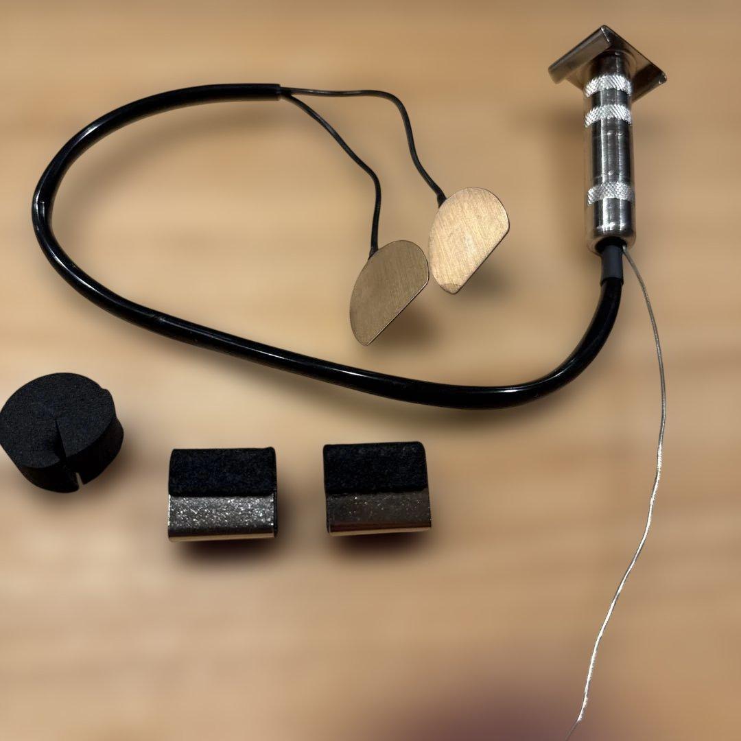 コントラバス用ピックアップ