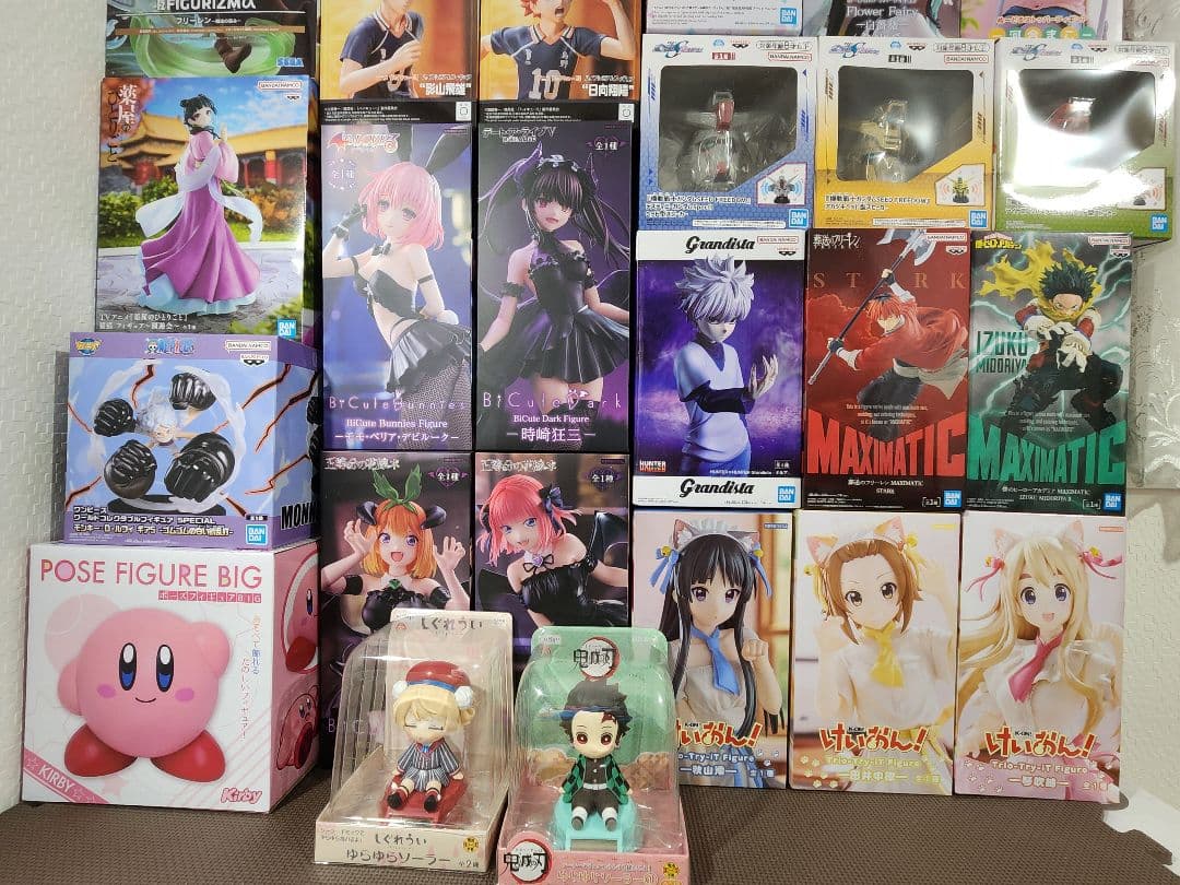 未開封フィギュア33個フリーレン アーリャマオマオ デク ガルクラ キルア