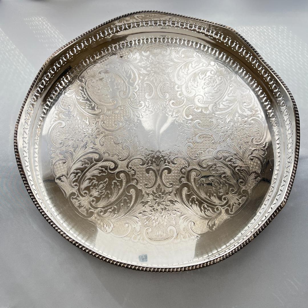 【英国】 透かしのギャラリートレー 41cm　 クロウフット 大盤！！