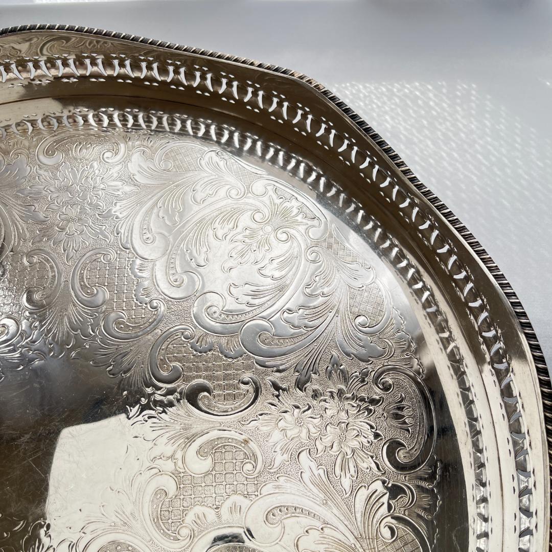 【英国】 透かしのギャラリートレー 41cm　 クロウフット 大盤！！