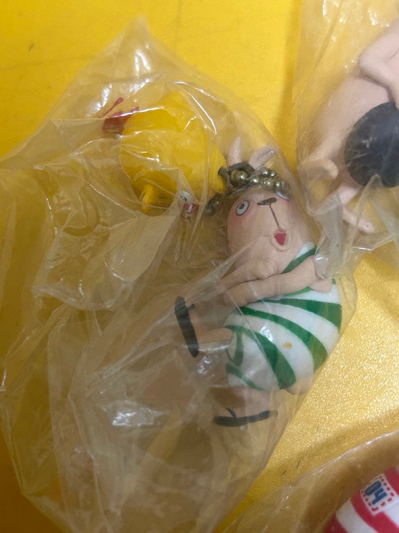 レトロ　ウサビッチ 監獄マスコットセット　未開封品　ストラップ　　フィギュア