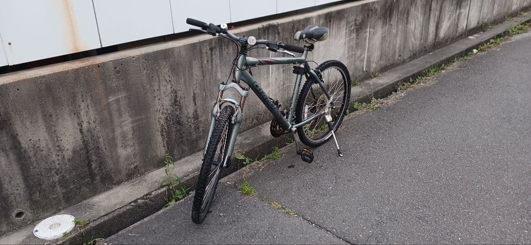 GIANT 26インチ マウンテンバイク