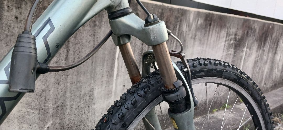 GIANT 26インチ マウンテンバイク