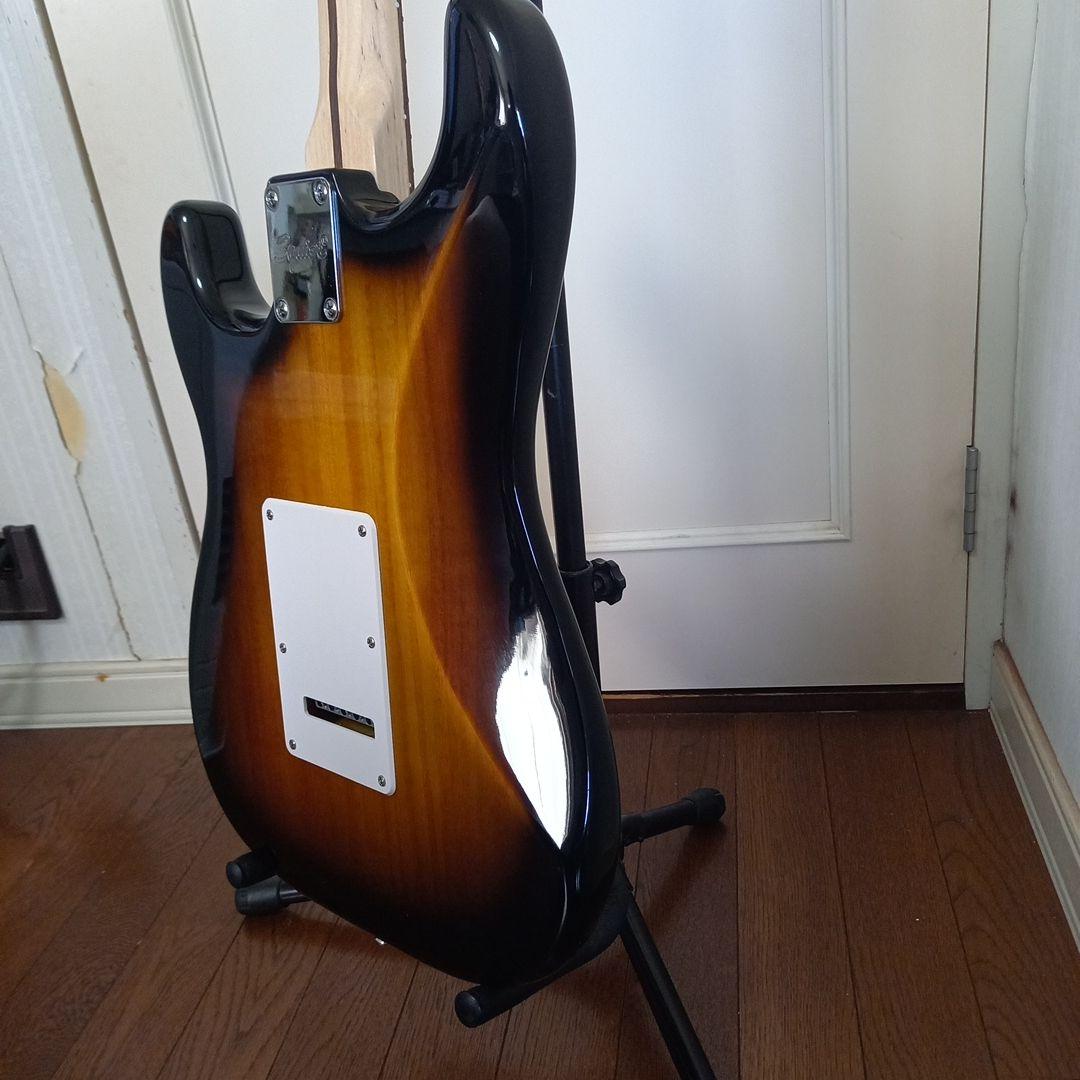 『軽量美品』Squier BY Fender　　BULLET　 STRAT