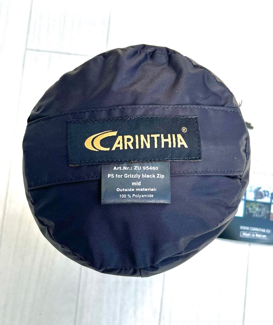 【未使用】CARINTHIA Grizzly black Zip mid