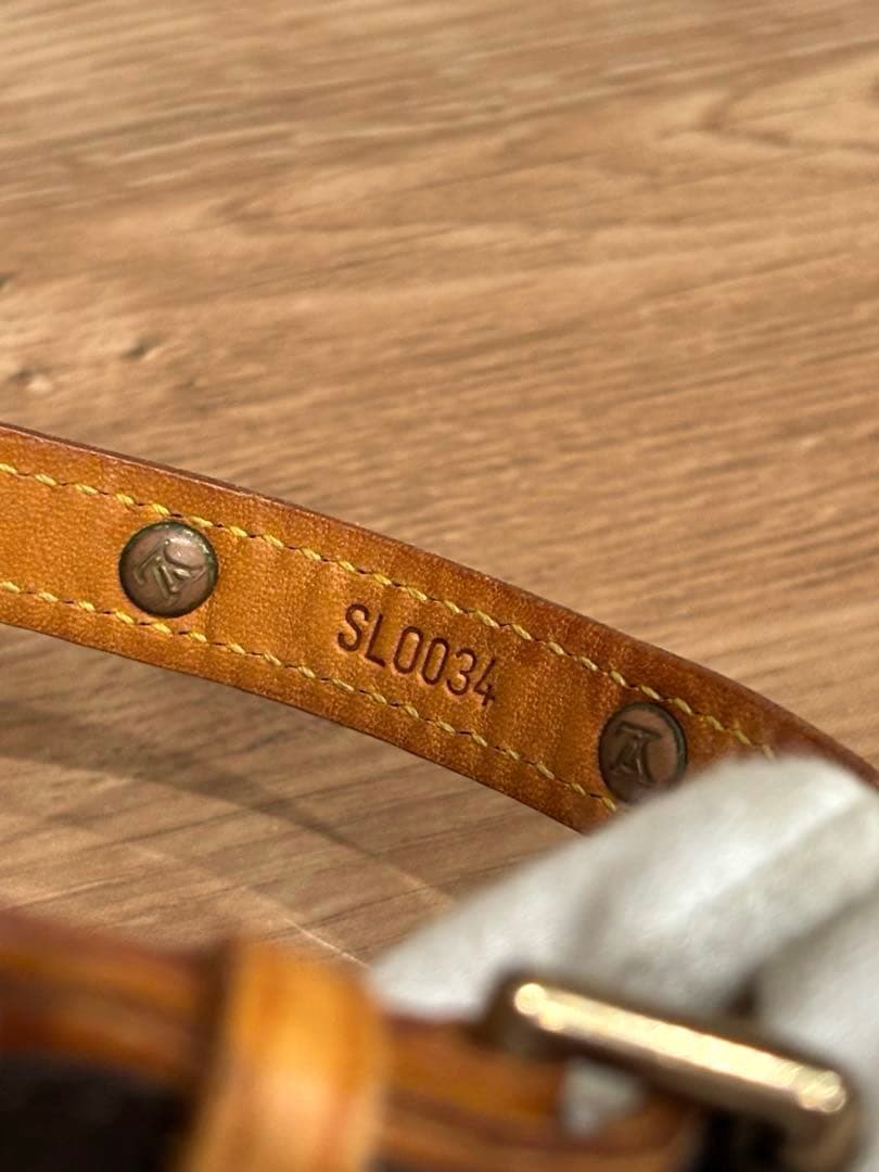 LOUIS VUITTON コリエバクスター レッスバクスター セット 首輪